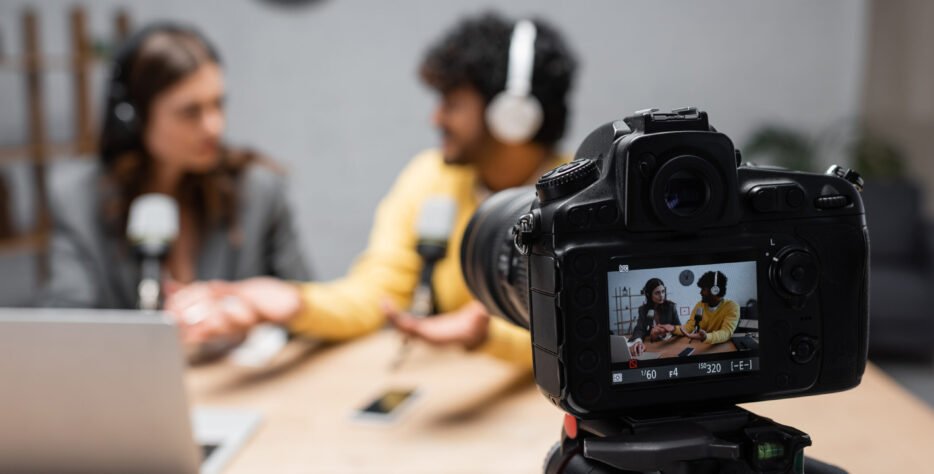 Materiales didácticos y recursos digitales que facilitan el aprendizaje, la extensión rural y la difusión de conocimiento agrícola.